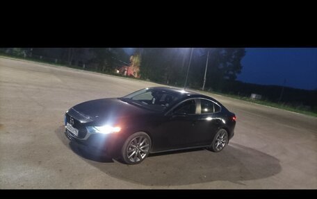 Mazda 3, 2021 год, 2 050 000 рублей, 5 фотография