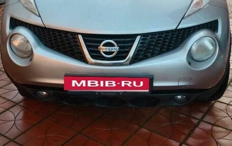 Nissan Juke II, 2013 год, 850 000 рублей, 3 фотография