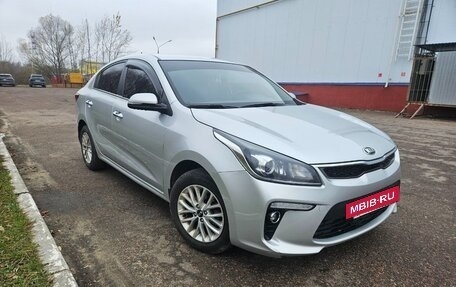 KIA Rio IV, 2018 год, 1 340 000 рублей, 2 фотография