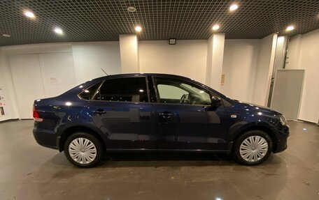 Volkswagen Polo VI (EU Market), 2017 год, 1 265 000 рублей, 2 фотография