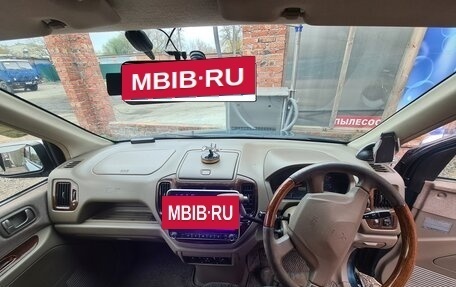 Mitsubishi Dion I рестайлинг, 2000 год, 440 000 рублей, 19 фотография