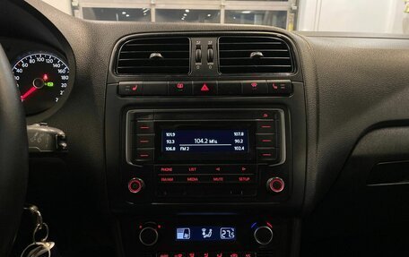 Volkswagen Polo VI (EU Market), 2017 год, 1 265 000 рублей, 13 фотография