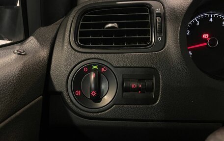 Volkswagen Polo VI (EU Market), 2017 год, 1 265 000 рублей, 32 фотография