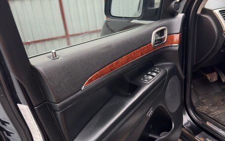 Jeep Grand Cherokee, 2012 год, 2 200 000 рублей, 20 фотография