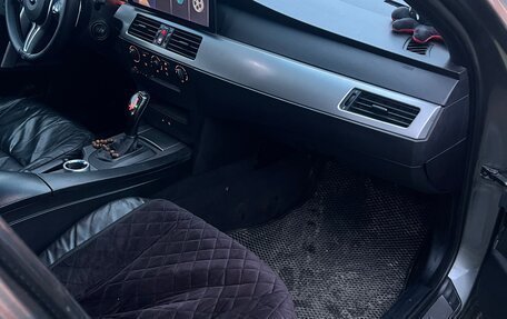 BMW 5 серия, 2004 год, 1 100 000 рублей, 13 фотография