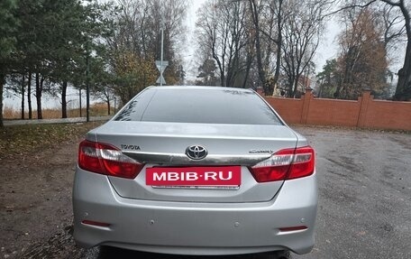 Toyota Camry, 2012 год, 1 650 000 рублей, 4 фотография