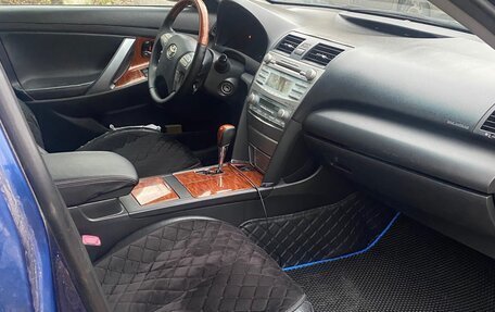 Toyota Camry, 2008 год, 750 000 рублей, 13 фотография