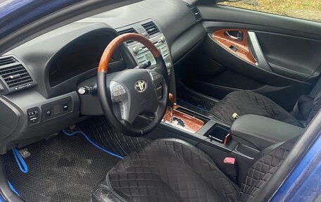 Toyota Camry, 2008 год, 750 000 рублей, 11 фотография