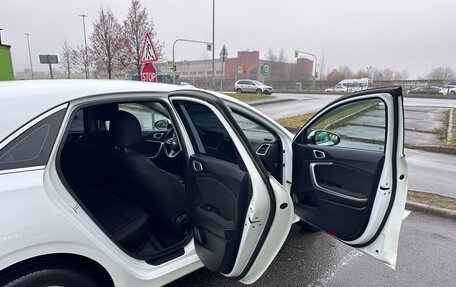 KIA cee'd III, 2020 год, 1 900 000 рублей, 14 фотография