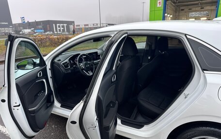 KIA cee'd III, 2020 год, 1 900 000 рублей, 18 фотография