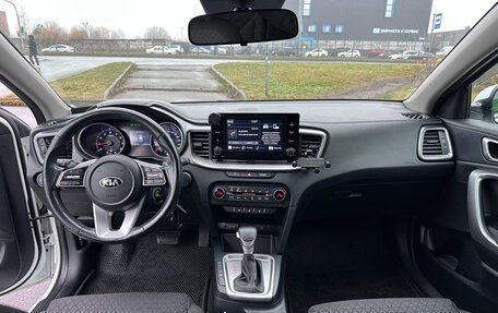 KIA cee'd III, 2020 год, 1 900 000 рублей, 21 фотография