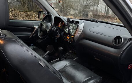 Toyota RAV4, 2003 год, 1 000 000 рублей, 4 фотография