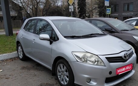 Toyota Auris II, 2010 год, 850 000 рублей, 5 фотография