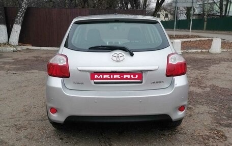 Toyota Auris II, 2010 год, 850 000 рублей, 3 фотография