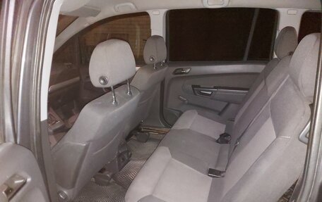 Opel Zafira B, 2010 год, 590 000 рублей, 12 фотография