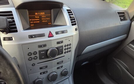 Opel Zafira B, 2010 год, 590 000 рублей, 10 фотография