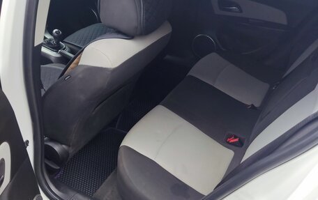 Chevrolet Cruze II, 2012 год, 700 000 рублей, 8 фотография