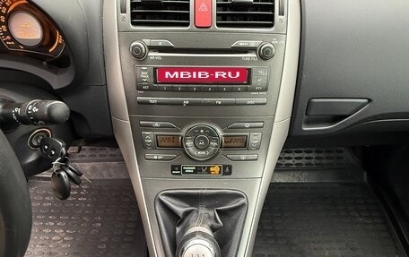 Toyota Auris II, 2008 год, 900 000 рублей, 10 фотография