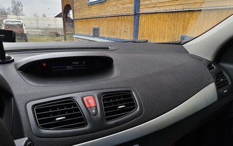 Renault Fluence I, 2011 год, 595 000 рублей, 27 фотография