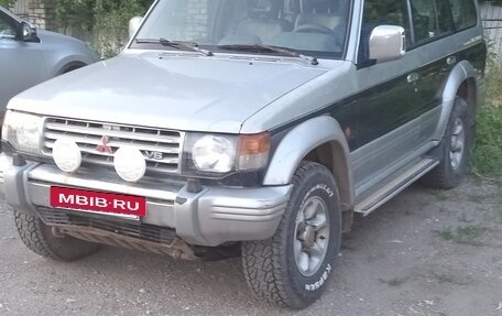 Mitsubishi Pajero III рестайлинг, 1996 год, 700 000 рублей, 4 фотография