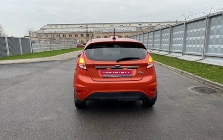 Ford Fiesta, 2017 год, 890 000 рублей, 6 фотография