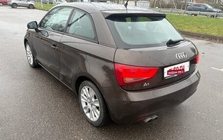 Audi A1, 2011 год, 950 000 рублей, 6 фотография