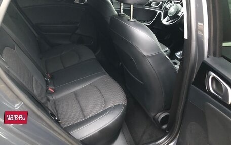 KIA cee'd III, 2018 год, 1 599 000 рублей, 28 фотография