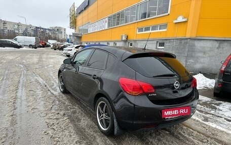 Opel Astra J, 2011 год, 460 000 рублей, 5 фотография