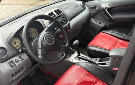 Toyota RAV4, 2002 год, 650 000 рублей, 6 фотография