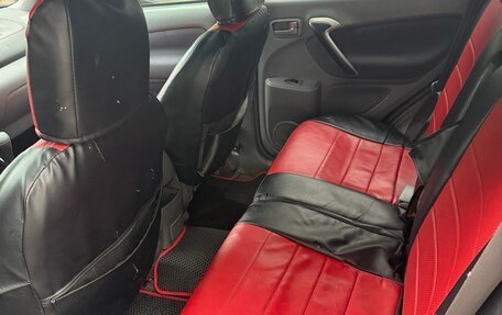 Toyota RAV4, 2002 год, 650 000 рублей, 8 фотография