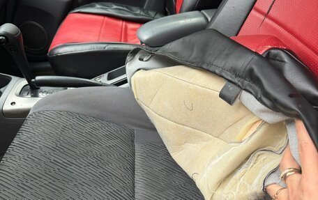 Toyota RAV4, 2002 год, 650 000 рублей, 9 фотография