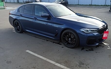 BMW 5 серия, 2021 год, 4 500 000 рублей, 3 фотография