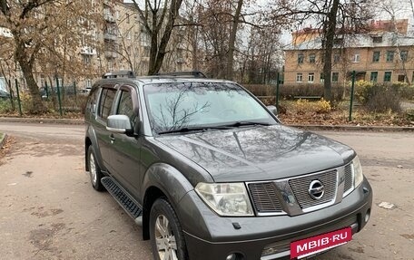 Nissan Pathfinder, 2008 год, 900 000 рублей, 8 фотография