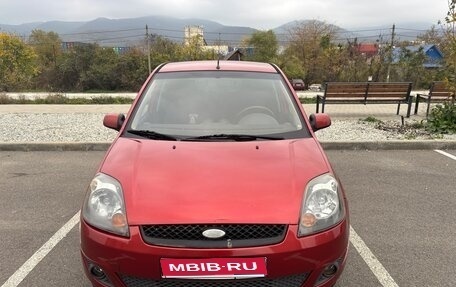 Ford Fiesta, 2006 год, 390 000 рублей, 1 фотография