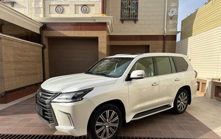 Lexus LX III, 2016 год, 8 000 000 рублей, 1 фотография