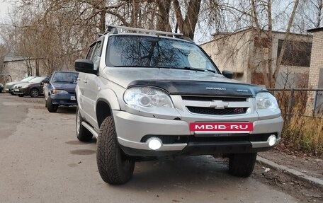 Chevrolet Niva I рестайлинг, 2011 год, 550 000 рублей, 2 фотография