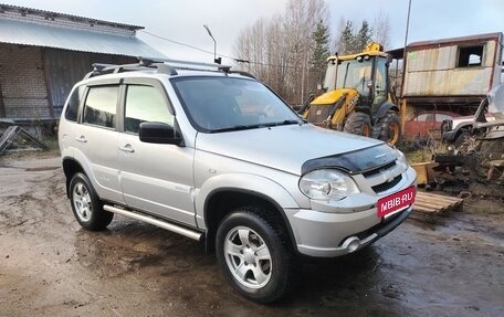 Chevrolet Niva I рестайлинг, 2011 год, 550 000 рублей, 19 фотография