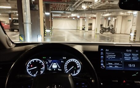 Toyota Camry, 2021 год, 3 600 000 рублей, 9 фотография