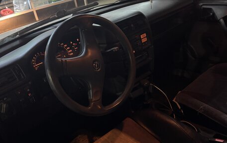 Opel Vectra A, 1994 год, 168 000 рублей, 4 фотография