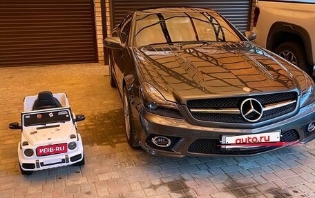 Mercedes-Benz SL-Класс, 2005 год, 2 100 000 рублей, 18 фотография