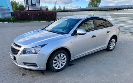 Chevrolet Cruze II, 2012 год, 650 000 рублей, 3 фотография