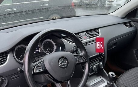 Skoda Octavia, 2017 год, 1 980 000 рублей, 8 фотография