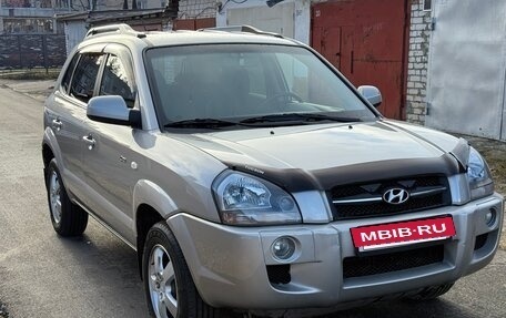 Hyundai Tucson III, 2007 год, 1 080 000 рублей, 2 фотография