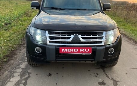 Mitsubishi Pajero IV, 2011 год, 1 740 000 рублей, 3 фотография