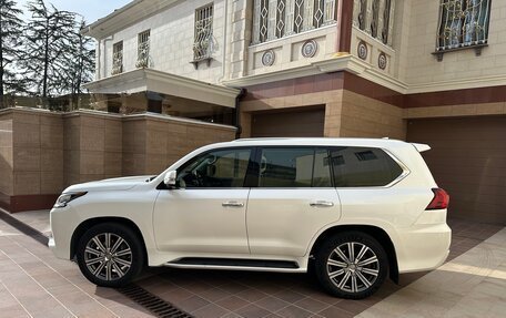 Lexus LX III, 2016 год, 8 000 000 рублей, 2 фотография