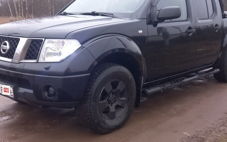Nissan Navara (Frontier), 2006 год, 950 000 рублей, 2 фотография