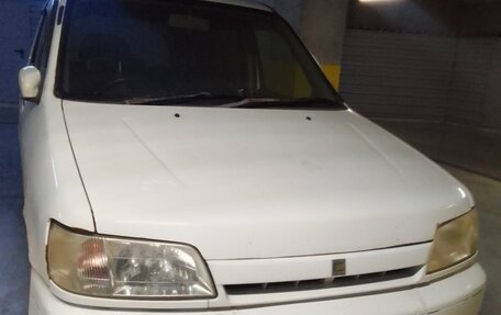 Nissan Cube II, 1999 год, 130 000 рублей, 4 фотография