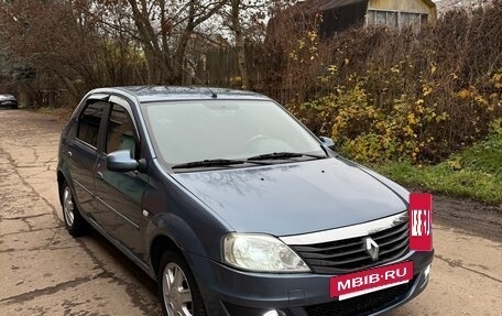 Renault Logan I, 2013 год, 420 000 рублей, 2 фотография