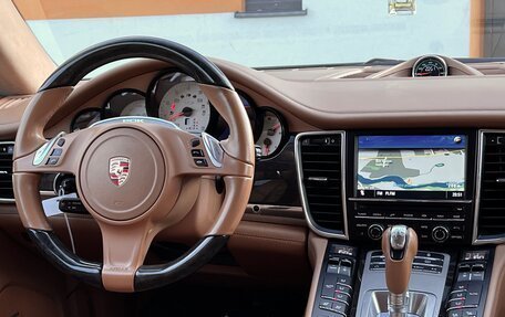 Porsche Panamera II рестайлинг, 2012 год, 2 890 000 рублей, 16 фотография