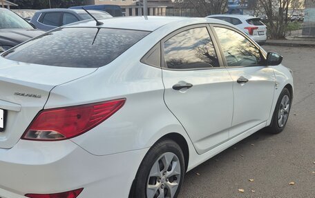 Hyundai Solaris II рестайлинг, 2015 год, 980 000 рублей, 6 фотография